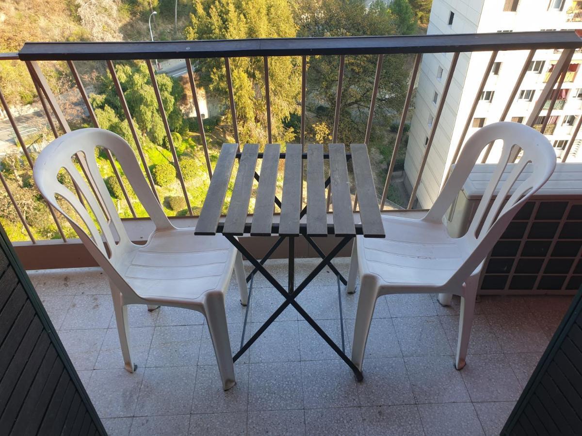 New Cheap Private Room, Kitchen , Overwieuw Sea,Tram On Spot, 12 Minutes From Nice Train Station With Tram , Beach In 17 Min Tram , Chambre Privee Pas Cher, Cuisine Equipee , Tram Sur Place, Apercu Mer, 12 Min De La Gare De Nice Avec Le Tram, 17 Min Exterior photo